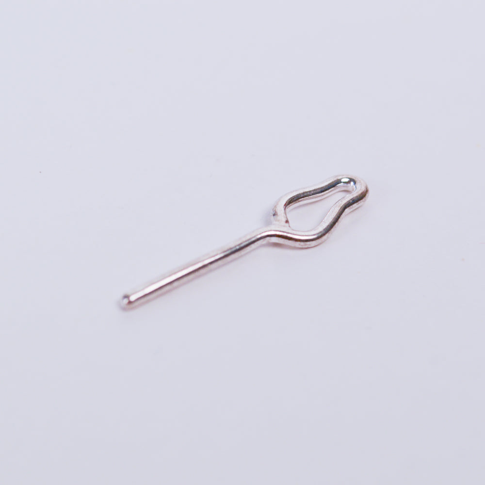 
                  
                    Nappy Locs Micro Tool Angle View
                  
                